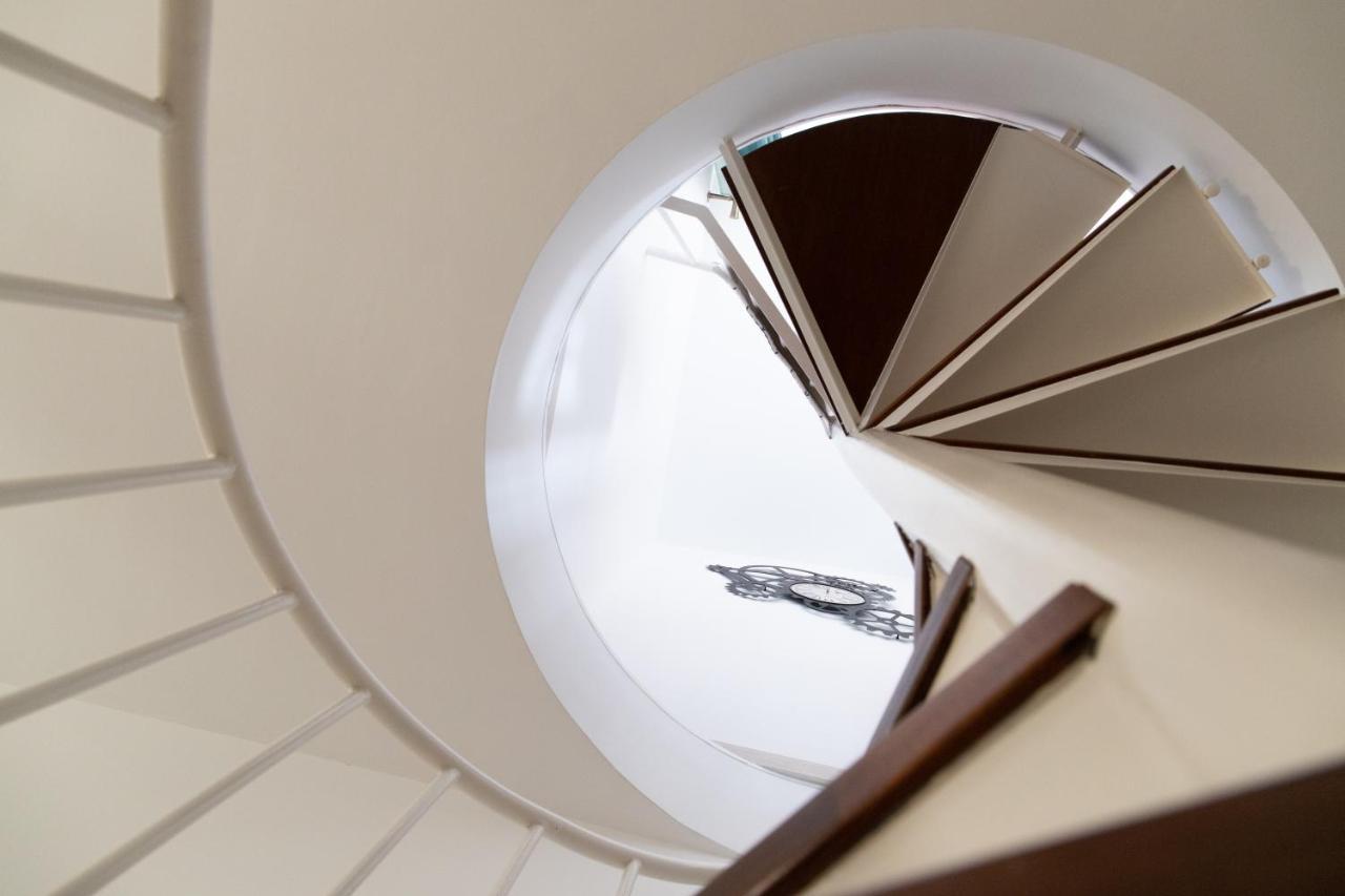 Ferienwohnung Spiral Stairs Duplex Figueres  Exterior foto